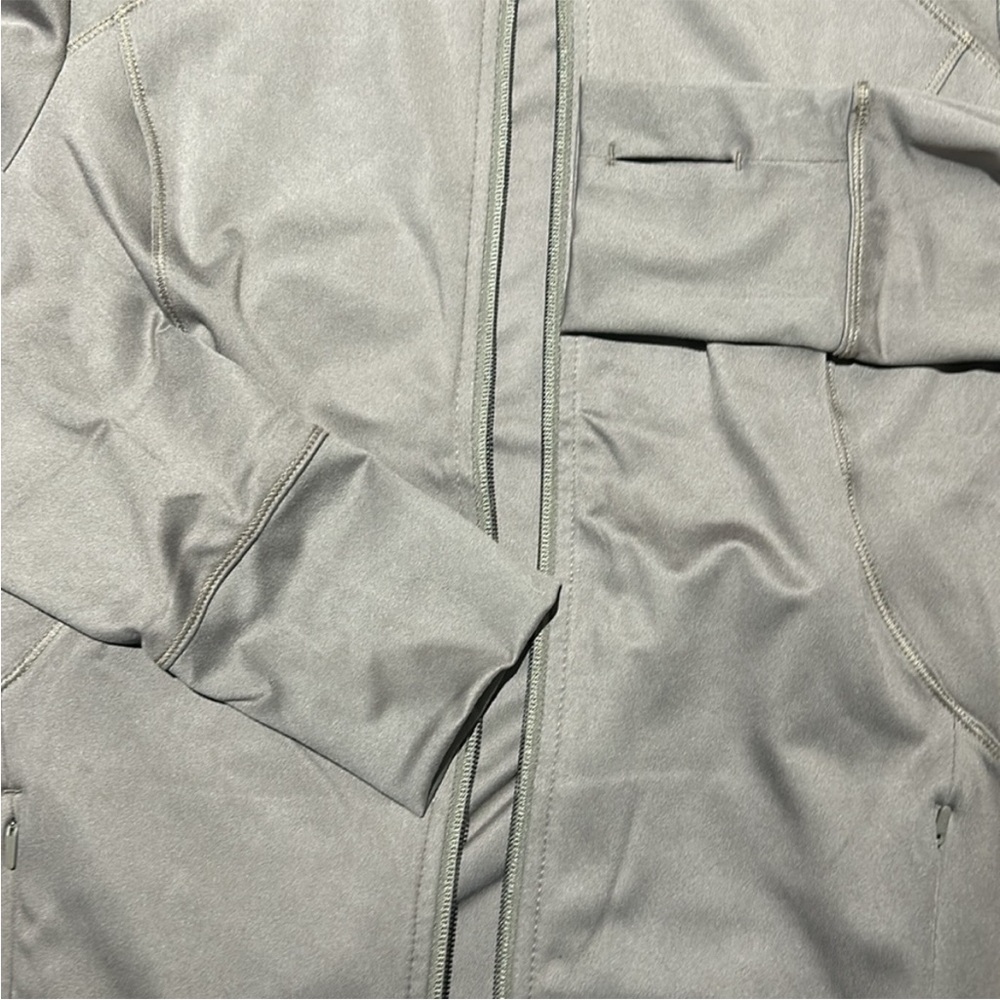 Jacket - Picture 3 of 8